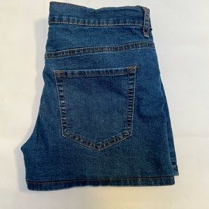 f21 dark denim shorts